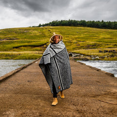 Mohodu - Border Stripe | Black/Natural