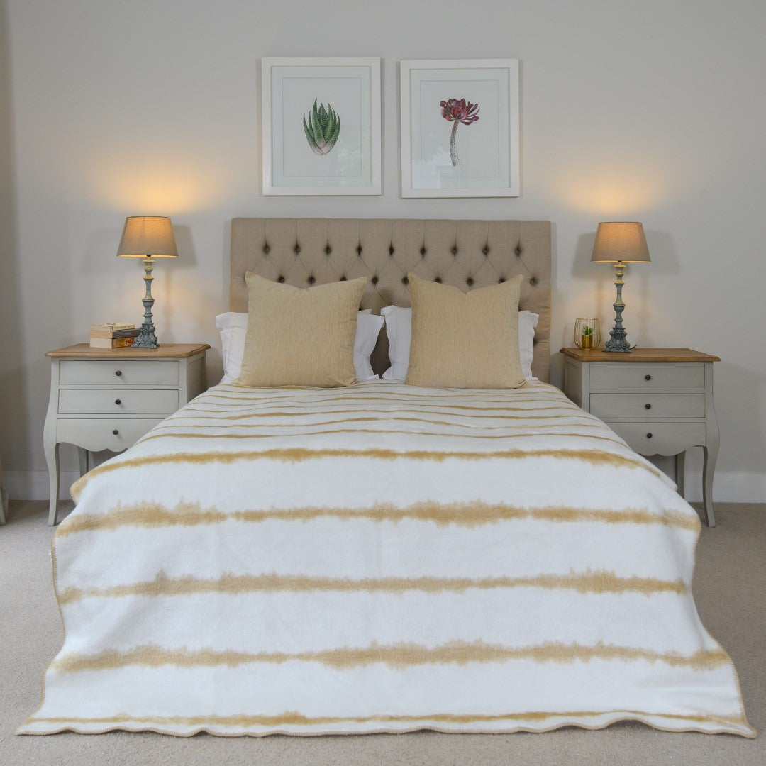 Belfiore Finesse - Inkblot | Bone/Natural