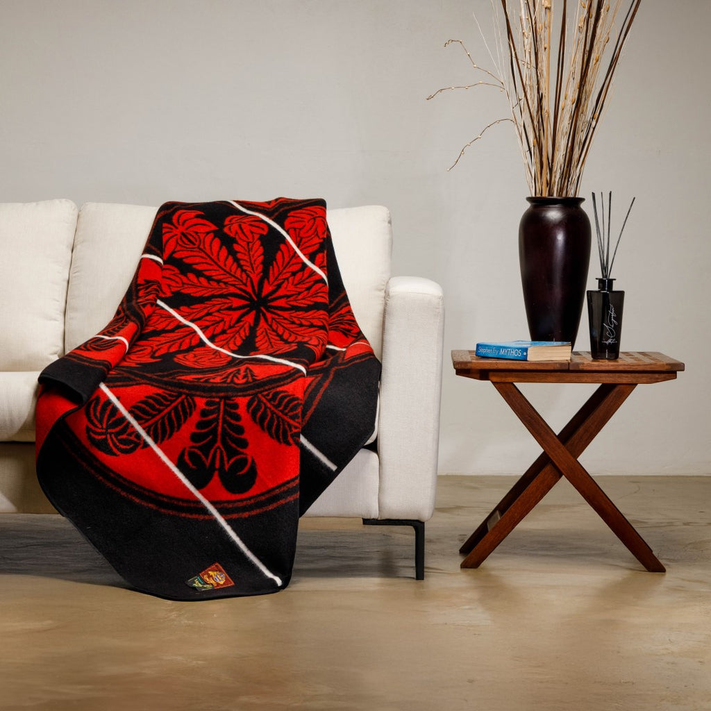 Victoria England - Crest | Black/Scarlet/Natural – Aranda Textile