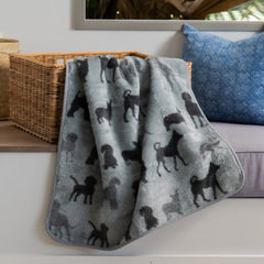 Finesse Pet Blanket - Silhouette | Dove/Steel
